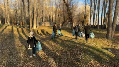 Ülkü Ocakları Van İl Başkanlığından anlamlı çevre temizliği etkinliği!