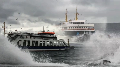 Kuvvetli rüzgar deniz ulaşımını etkiledi