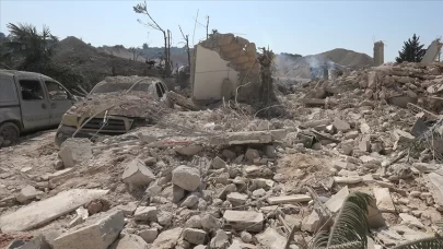 Soykırımcı İsrail, Hizbullah iddiasıyla binaları hedef aldı