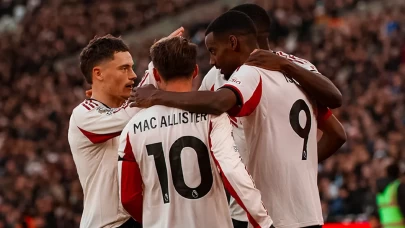 Liverpool'da Isac, West Ham deplasmanında siftah yapptı