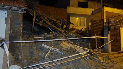 Balıkesir’de metruk bina çöktü