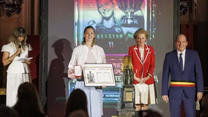 Fenerbahçeli Emma Meesseman, ülkesi Belçika'da onurlandırıldı