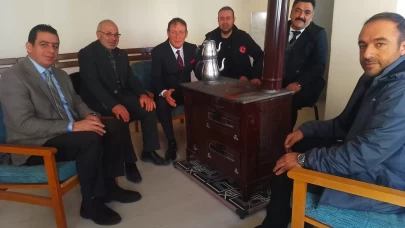 MHP'den Erzurum'da "Hayırlı Günler Komşum" ziyaretleri