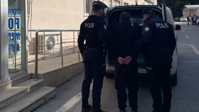 Kocaeli otogarında yakalanan cezaevi firarisi yakayı ele verdi