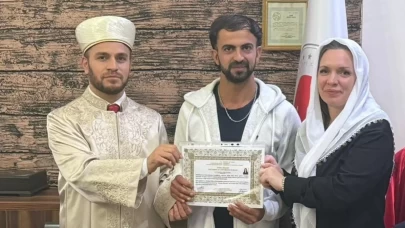İsveçli gelin İslamiyet'i seçti