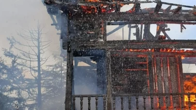 200 yıllık tarih göz göre göre kül oldu