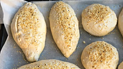 20 dakikada fırından çıkıyor! Simit tadında ekmek