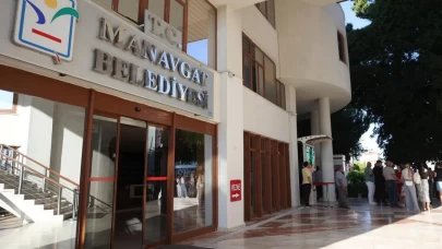 Manavgat’ta “Baklava kutusu” rüşvet davasında kritik günler
