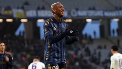 Anderson Talisca gollerine devam ediyor