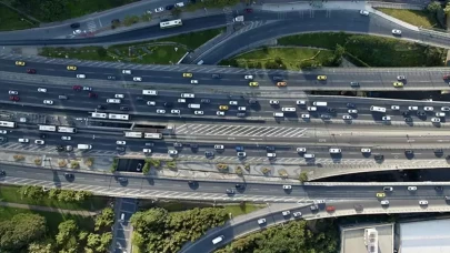 Taşıtlar 5 yılda yaklaşık 1,7 trilyon kilometre yol katetti