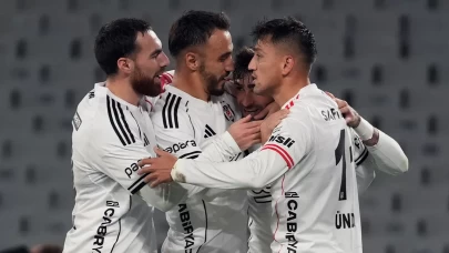 Beşiktaş'ın Ç. Rizespor maçı ilk 11'i belli oldu