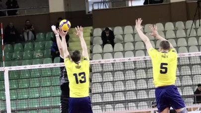 Fenerbahçe'den Efeler Ligi’nde net galibiyet!