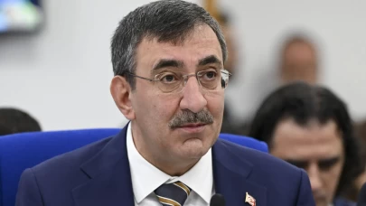 Cumhurbaşkanı Yardımcısı Cevdet Yılmaz’dan çarpıcı “iç cephe” mesajı: Emperyalist planlar devrede