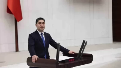 MHP'li Özdemir'den Yunanistan’a ipin ucu kaçıyor uyarısı: Göz dikenin gözünü oymak boynumuzun borcu