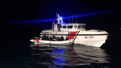 İzmir'de düzensiz göçmen operasyonu: 99 kişi yakalandı