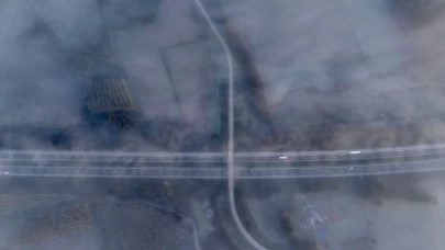 Yoğun sis Düzce’yi sardı: Anadolu Otoyolu’nda görüş mesafesi kritik seviyede!