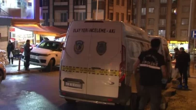 Esenyurt'ta alacak-verecek kavgasında silahlar ve bıçaklar konuştu: 8 yaralı