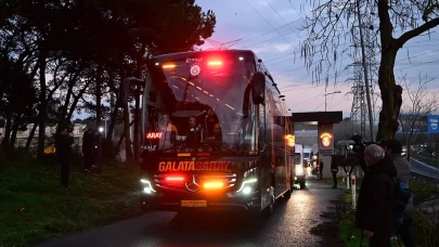 Galatasaray, Fenerbahçe derbisi için Kadıköy’e gitti