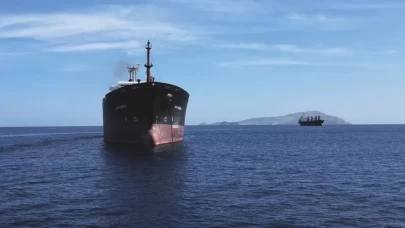 Venezuela tankeri Küba’ya destek taşıyordu