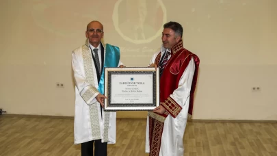 Hazine ve Maliye Bakanı Şimşek'e fahri doktora unvanı
