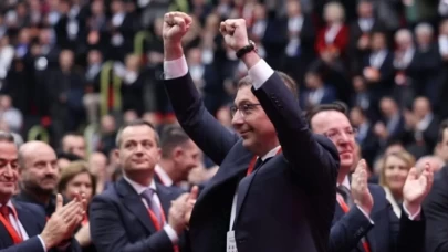 Kuzey Makedonya’da Mickoski, üçüncü kez VMRO-DPMNE liderliğine seçildi