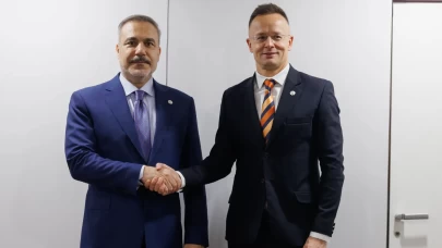 Dışişleri Bakanı Fidan’dan Viyana’da diplomasi trafiği