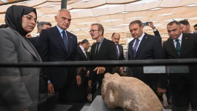 Bakan Ersoy: Taş Tepeler'deki buluntular, Neolitik Dönem çerçevesini genişletiyor