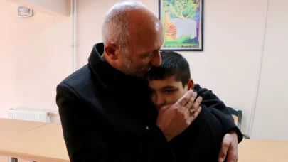 Irak'ta kaçırılan çocuk, Türkiye'de ailesine kavuştu