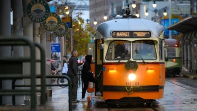 Atmosferik nehir fırtınası San Francisco’yu vurdu: Günlük hayat durdu