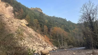 Hatay'da heyelan: AFAD ve itfaiye ekipleri bölgede kontrolleri tamamladı