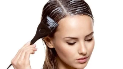 Bu karışım saç rengini iki ton yumuşatıyor