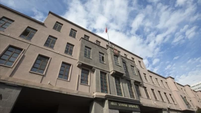 Karadeniz'de gemilere peş peşe saldırı: MSB'den açıklama geldi!