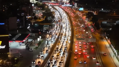 İstanbul’da trafik kilitlendi: Yoğunluk yüzde 90’a çıktı