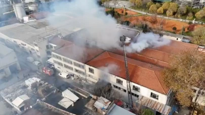 Bakırköy'de tekstil fabrikasında yangın çıktı