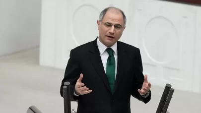 AK Partili Efkan Ala'dan, CHP'li Emir'e sert cevap: Namussuzdur, şerefsizdir