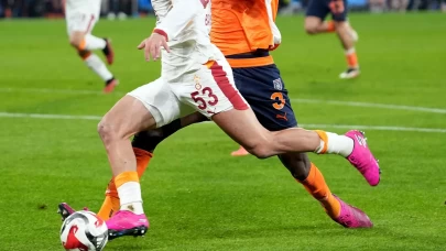 Galatasaray-Başakşehir maçının ilk 11'leri belli oldu