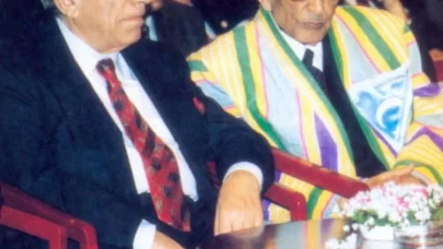 MHP, Doğu Türkistan mücadelesinin sembol ismi İsa Yusuf Alptekin'i vefatının yıl dönümünde andı