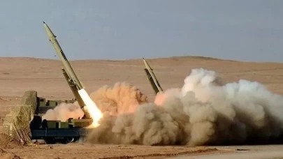 İran’dan füze tatbikatı