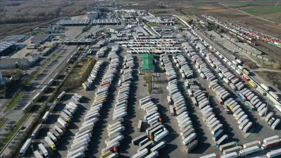 Kapıkule Gümrük Kapısı’nda tarihi rekor