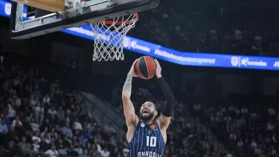 Anadolu Efes, EuroLeague’de Real Madrid’i ağırlıyor