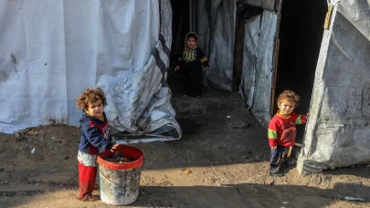 Gazze'de dram bitmiyor: 2 haftalık bebek soğuktan öldü!