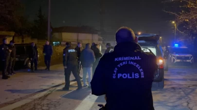 Kayseri’de 1 saat arayla iki bıçaklı kavga! Yaralılar araçlarda bulundu