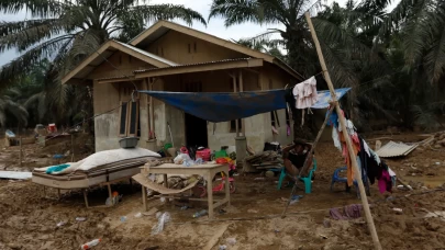 Endonezya’da sel ve toprak kaymaları felakete dönüştü: Can kaybı 1006’ya çıktı