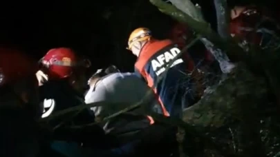 Bursa’da ormanda mahsur kalan 58 yaşındaki adam ekipler tarafından kurtarıldı