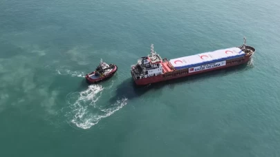 Kızılay'ın 19. Gazze ''İyilik Gemisi'' dualarla yola çıktı