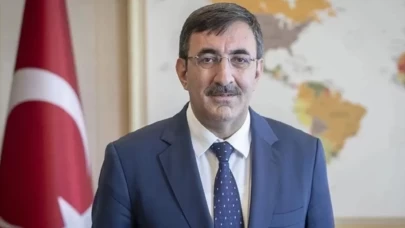 Cumhurbaşkanı Yardımcısı Cevdet Yılmaz'dan Türkiye ekonomisi açıklaması