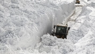Sivas’ta kar hayatı durdurdu