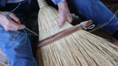 Tokat’ta 70 yıllık gelenek ayakta: Niksar’ın süpürge köyünde üretim azalsa da meslek Sürdürülüyor