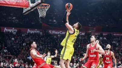 Yoğun yağış Olympiakos – Fenerbahçe Beko maçını vurdu!