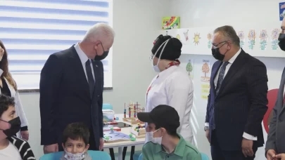 İstanbul’da hastane sınıfları kanser tedavisi gören çocuklara eğitim imkânı sunuyor